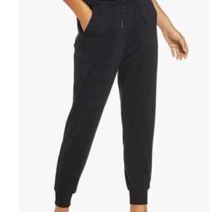 Nordstrom’s Zella Pocket Joggers, Size S
